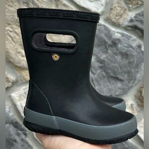 Bogs Kids Rain Boots Size 8 Toddler Infant Skipper Style Black Rubber Waterproof